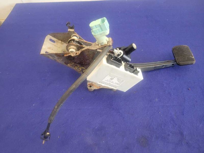 2018-2020 Ford F150 Pickup Truck Brake Pedal Assembly Front 2354 - The Parts Farm