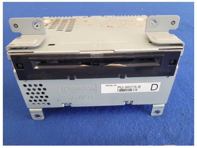 2017 Ford Mustang GT S550 Audio Radio Receiver AM FM CD Single Disc 2551 - The Parts Farm