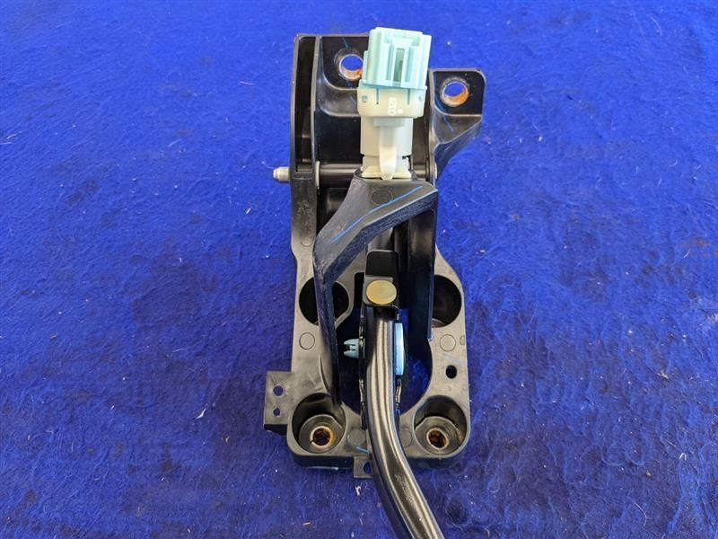 2018-2023 Ford Mustang GT S550 Automatic Pedal Box Brake Pad Cage As - The Parts Farm