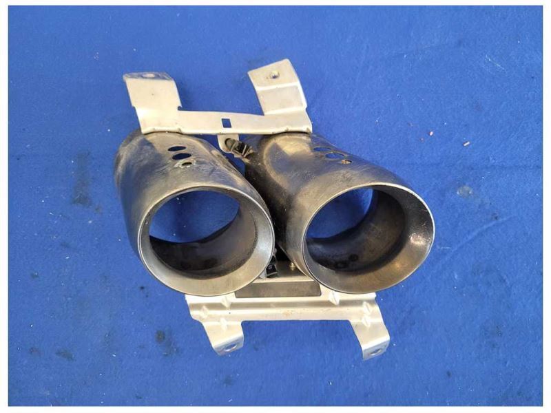 2015-2020 Ford Mustang Shelby GT350 5.2L Passenger Rear Exhaust Tip Dual 2428 - The Parts Farm