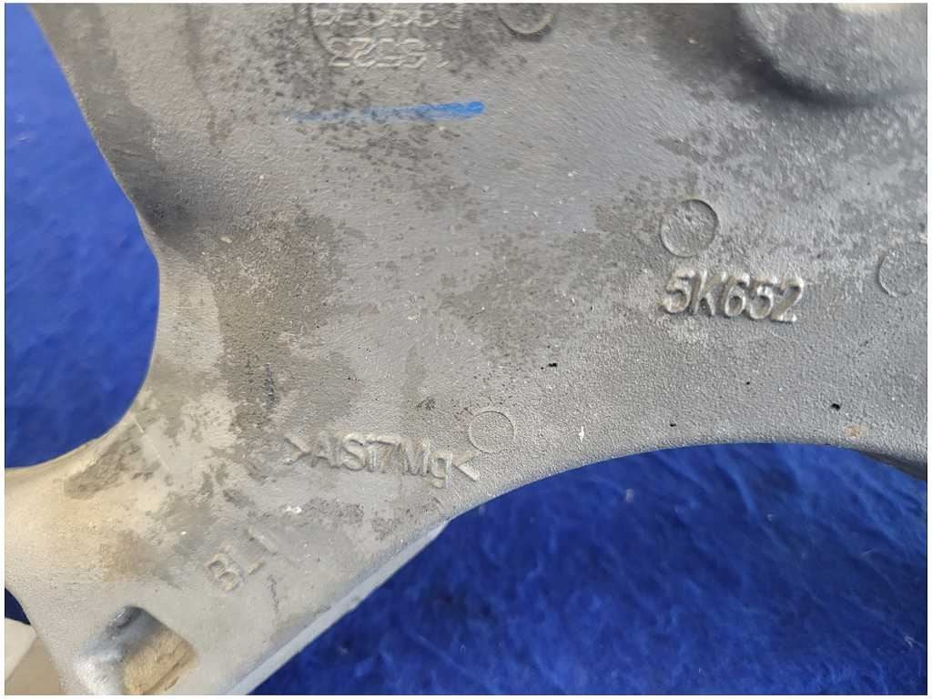 47715093