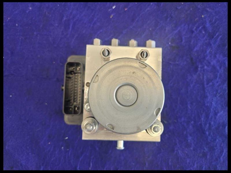 2017-2021 Tesla Model 3 Standard Plus ABS Anti-Lock Brake Module Pump - The Parts Farm