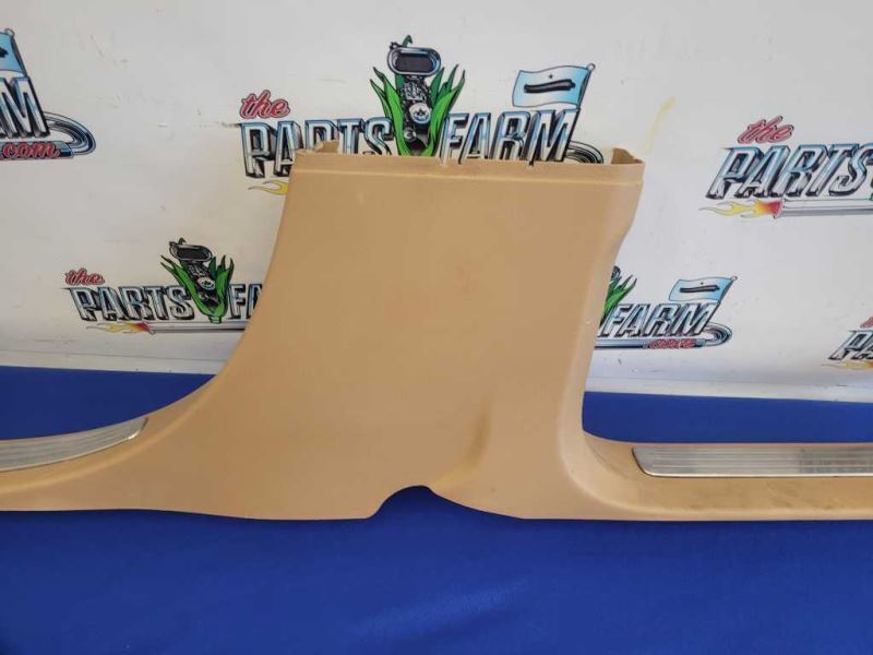 2004-2006 Porsche Cayenne Turbo 4.5L Passenger Inner Lower Door Trim 2137 - The Parts Farm