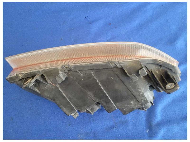 2008-2009 Pontiac G8 Sedan 6.0L V8 Driver Front Headlight Lamp *Broke Tabs* 2529 - The Parts Farm