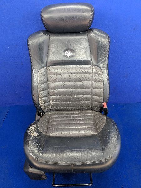 2002-2003 Ford F150 Pickup Truck Harley Davidson Passenger Leather Seat 945 - The Parts Farm