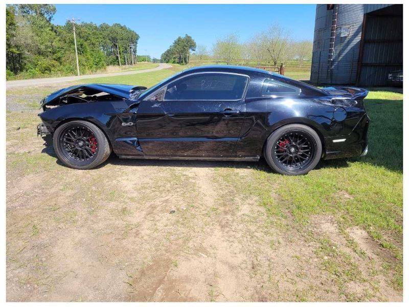 2011-2014 Ford Mustang GT S197 E Brake Handle Emergency Pull Boot 2549 - The Parts Farm