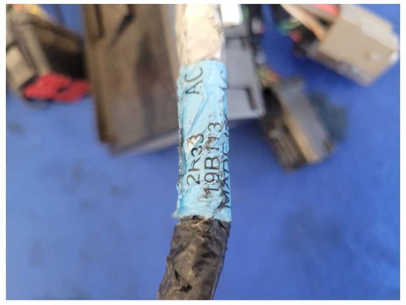 2003 Ford Mustang GT 4.6L Coupe Dash Harness Wire Plug *Cut* 2556 - The Parts Farm