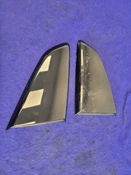 2015-2021 Ford Mustang GT S550 Quarter Glass Louvers Side Window Paint G1 - The Parts Farm