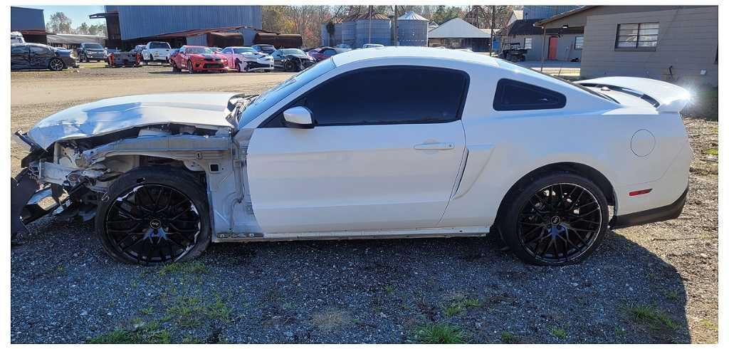 2010-2012 Ford Mustang GT Driver Left Rear Taillight Brake Lens Red Lamp 2322 - The Parts Farm