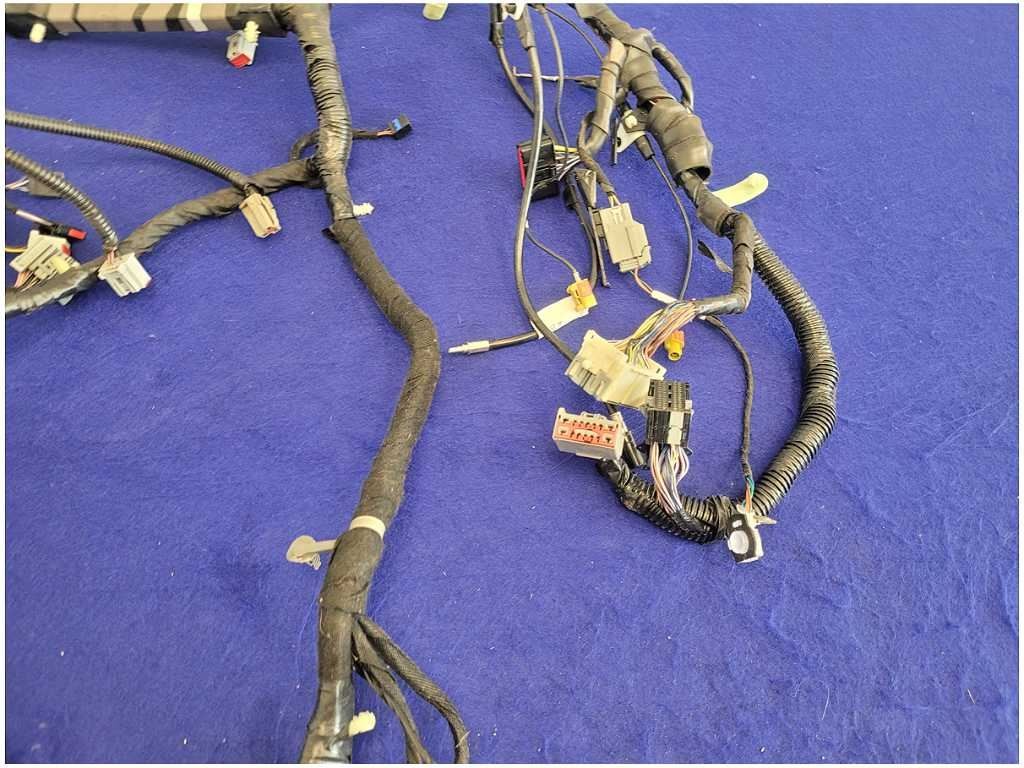 47644114