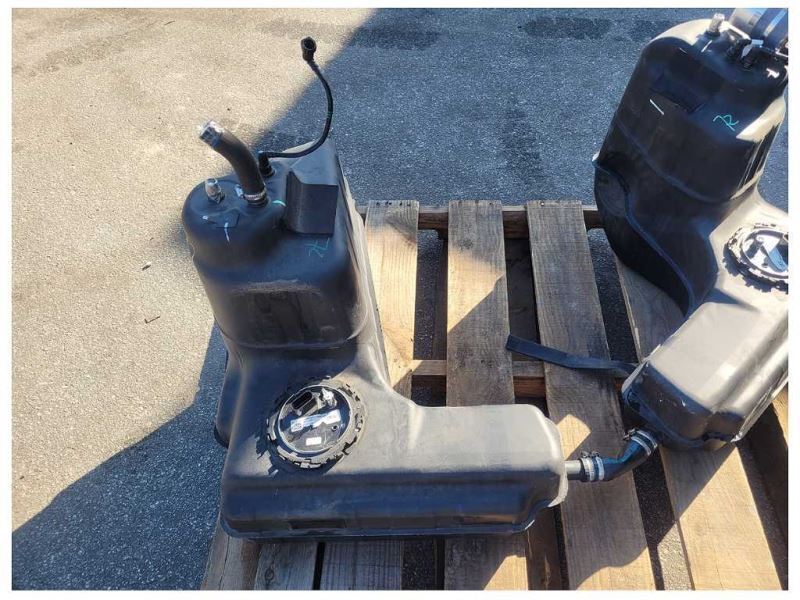 2014 Audi R8 V10 Coupe Fuel Gas Tank Left Right 2136 - The Parts Farm