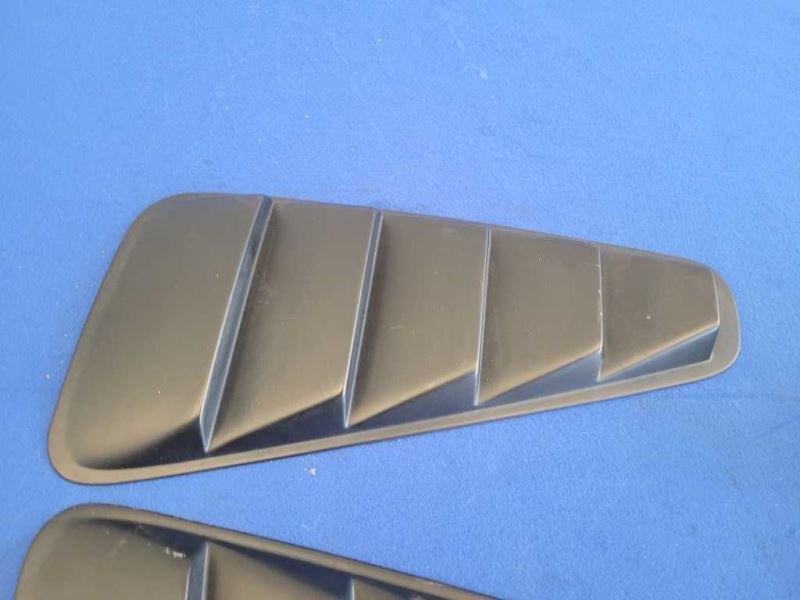 2010-2014 Ford Mustang GT S197 Pair Side Louvers Quarters Window 2568 - The Parts Farm