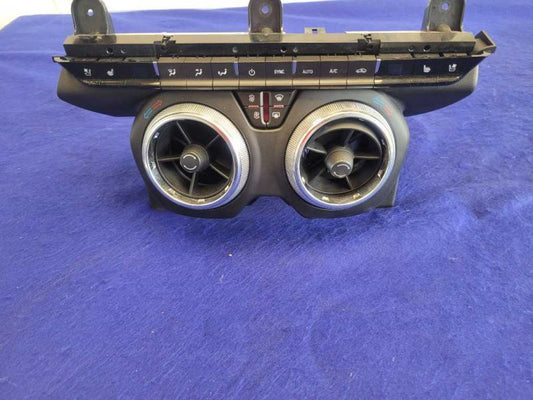 2016-2017 Chevrolet Camaro SS Temperature Control Dual Zone CJ2 84078980 2344 - The Parts Farm
