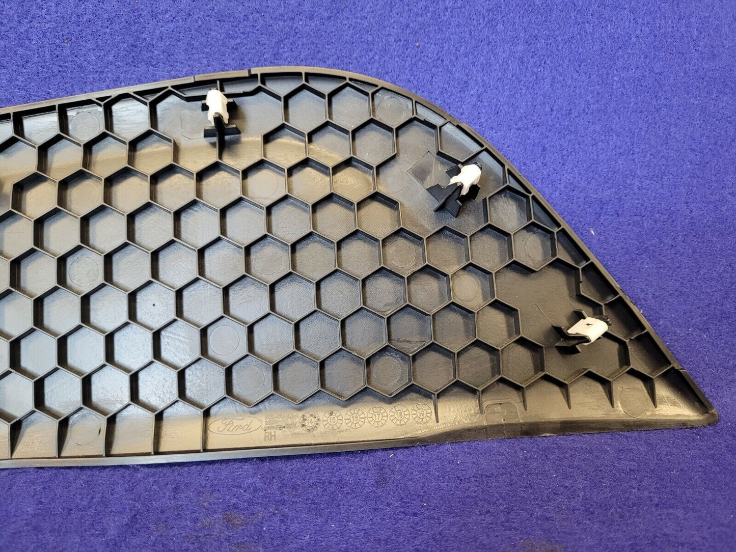 2015-2017 Ford Mustang GT S550 Passenger Right Center Console Side Cover Trim - The Parts Farm