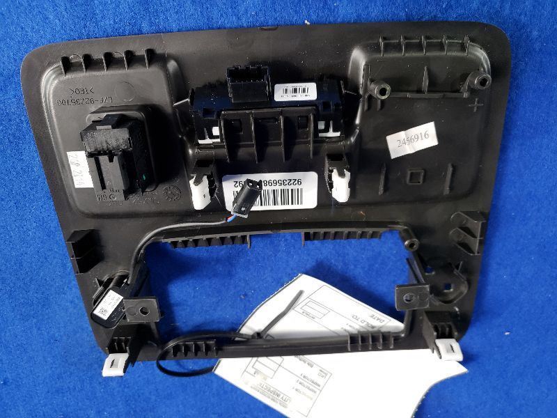 2013 2014 Chevy Camaro Overhead Sunroof Control Console Chevrolet Lighted - The Parts Farm