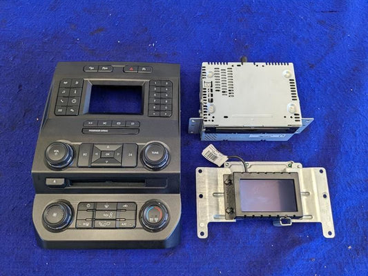 2018 Ford F150 FX4 Pickup Truck Audio Receiver Stereo Face Plate Screen - The Parts Farm