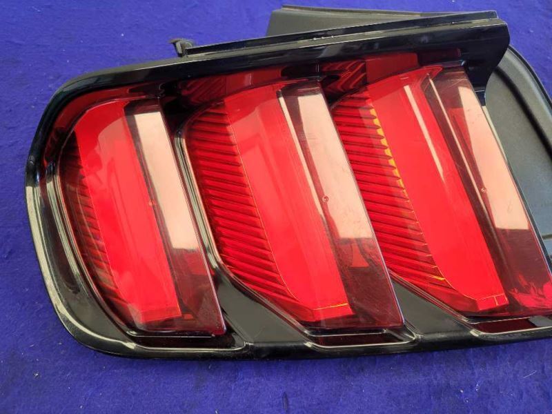 2015-2017 Ford Mustang GT S550 Driver Left LH Taillight Lamp Brake Lens OEM - The Parts Farm