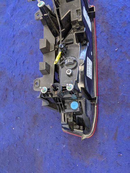 2016-2018 Chevrolet Camaro LS LT SS Passenger Taillight Lamp Lens New Take Off - The Parts Farm