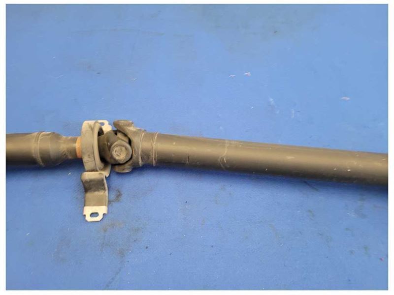 2010-2015 Chevrolet Camaro SS Driveshaft Automatic Transmission A/T 2588 - The Parts Farm