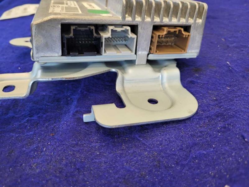 2015-2016 Ford Mustang GT S550 Audio Radio Amplifier Left Hand Dash Amp - The Parts Farm