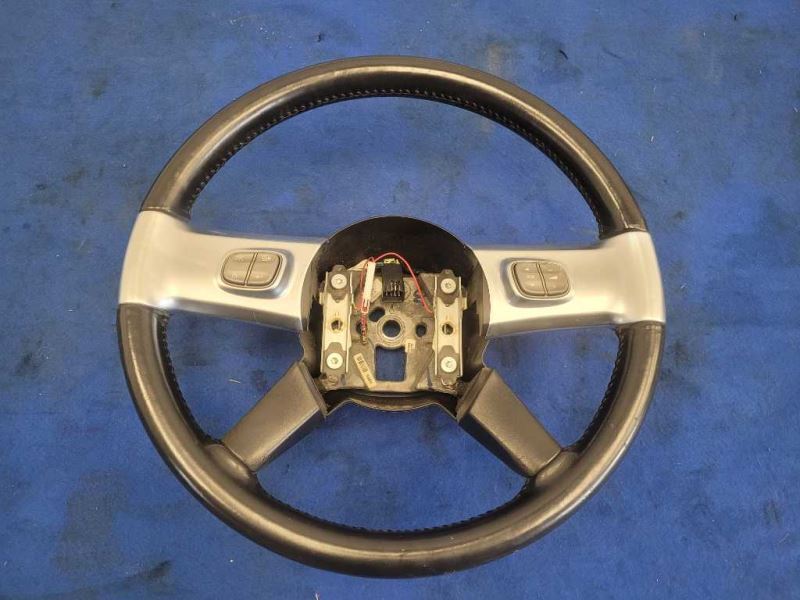 2004-2006 Chevrolet SSR Pickup Truck Steering Wheel Front Driver 2432 - The Parts Farm