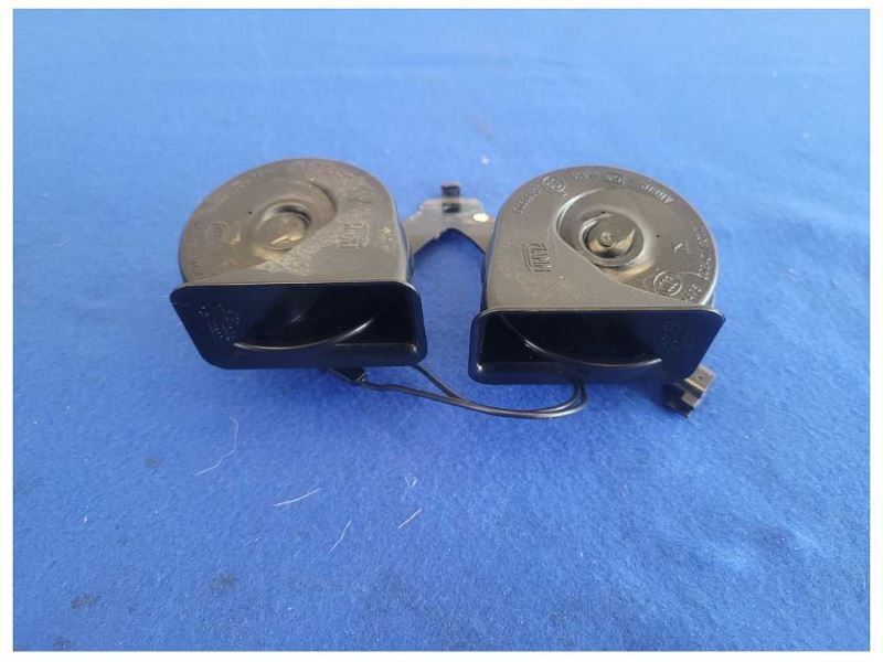 2015-2017 Ford F150 4x4 Pickup Truck Dual Horn Emergency Noise 2575 - The Parts Farm