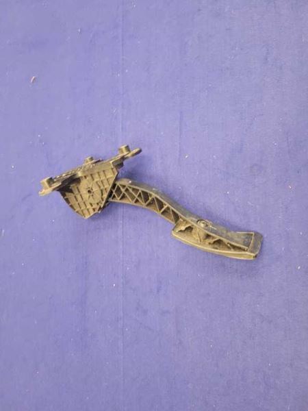 2011-2014 Ford Mustang GT S197 Pedal Cage Gas Accelerator Box Pad - The Parts Farm