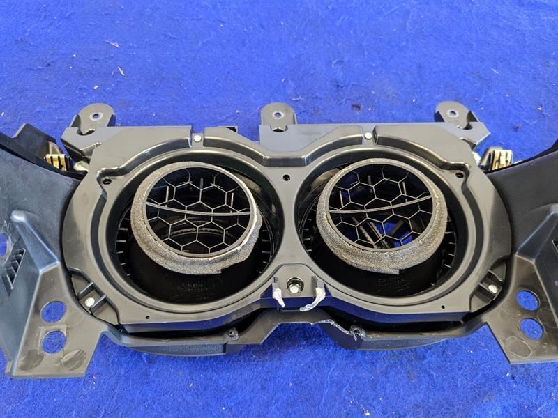 2018-2020 Chevrolet Camaro ZL1 6.2L Temperature Control Dual Zone CJ2 HVAC - The Parts Farm