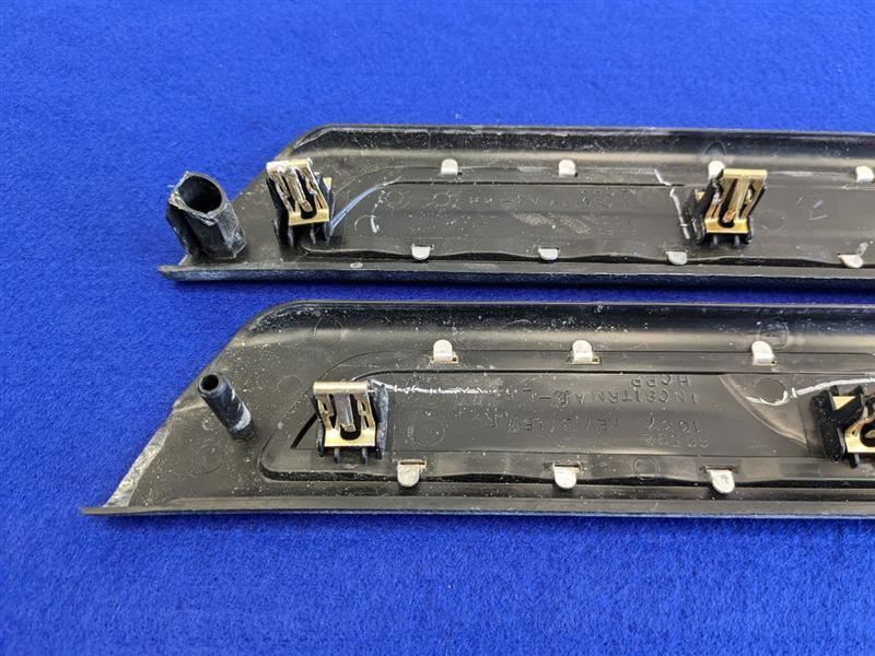 2014-2017 Jeep Grand Cherokee SRT8 6.4L Pair Door Sill Plates Scuff - The Parts Farm