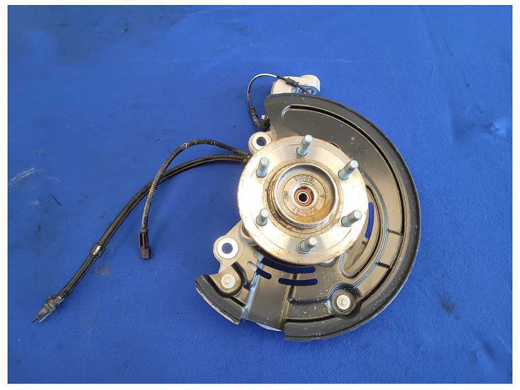 2015-2017 Ford F150 4x4 Pickup Truck Passenger Front Spindle Knuckle 2580 - The Parts Farm