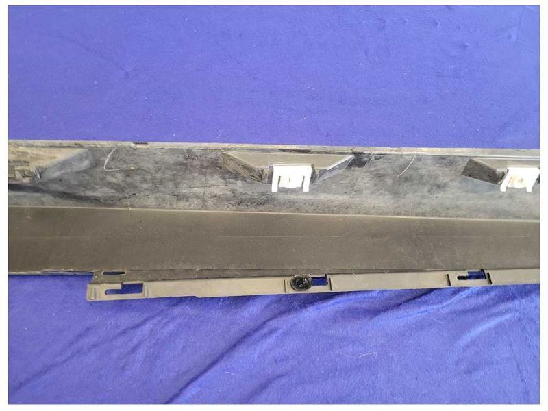 2014-2015 Chevrolet SS Sedan 6.2L Driver Lower Rocker Panel Molding Black 2350 - The Parts Farm