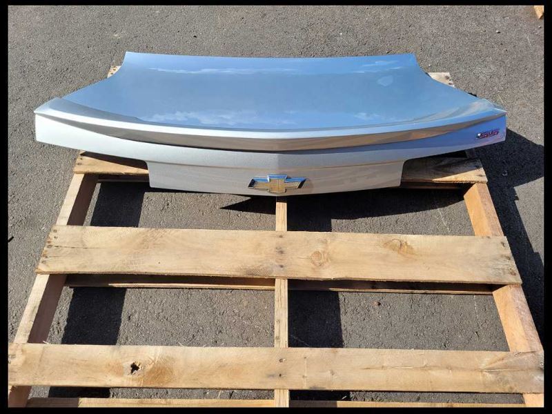 2010-2013 Chevrolet Camaro SS Trunk Hatch Tailgate Coupe Spoiler Wing Silver - The Parts Farm