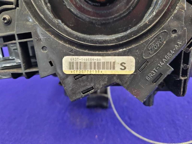 2005-2009 Ford Mustang GT500 Steering Column Turn Signal Driver Shaft Lights - The Parts Farm
