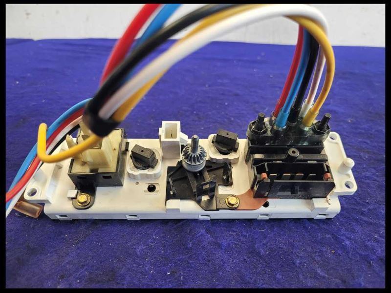 2003-2004 Ford Mustang Cobra SVT DOHC 4.6L HVAC Temperature Temp Control AC Cool - The Parts Farm