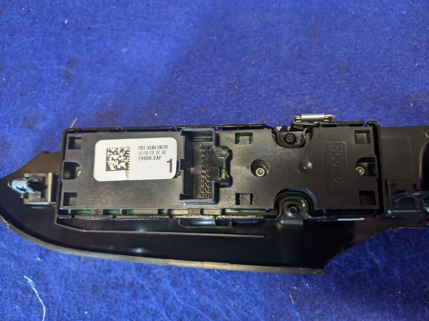 2015-2017 Ford Mustang GT S550 Coupe Driver Left LH Door Panel Switch Rest Lock - The Parts Farm