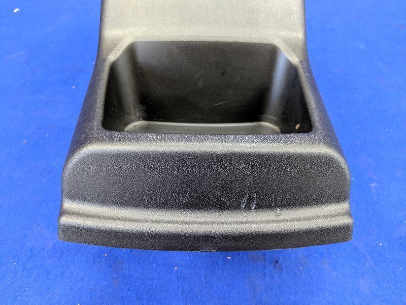 2016 2017 2018 Chevy Camaro SS Front Center Console Leather Lid Charging Dock - The Parts Farm