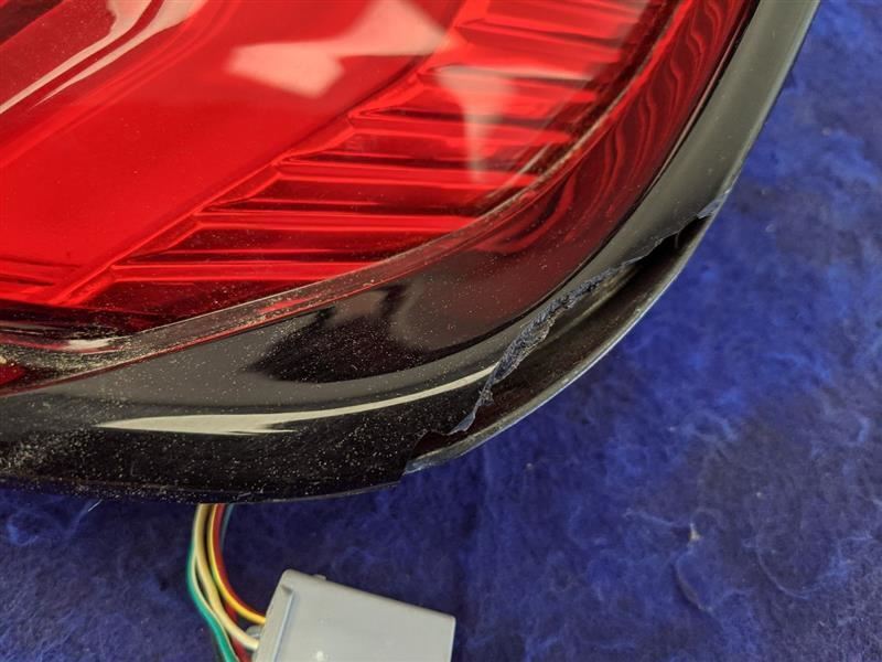 2018-2023 Ford Mustang GT S550 Passenger Right Taillight Lamp Brake Lens OEM - The Parts Farm