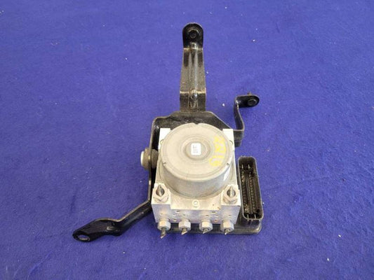 2019-2020 Ford Mustang GT S550 ABS Module Anti-Lock Brake Pump 2215 - The Parts Farm