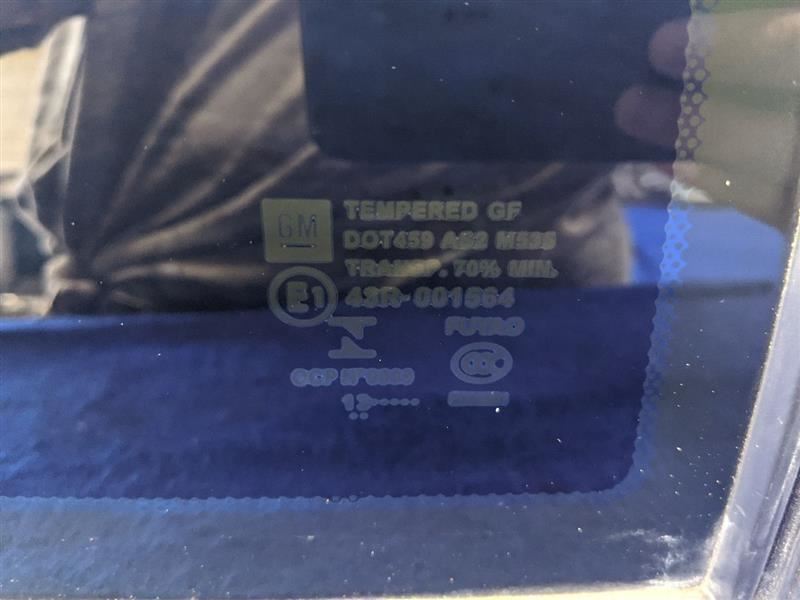 2014-2017 Chevrolet Caprice SS 6.2L Passenger Right Rear Door Vent Glass OEM - The Parts Farm