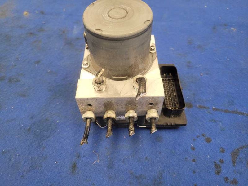 2012-2015 Chevrolet Camaro SS ABS Anti-Lock Brake Module Pump Front Switch 2459 - The Parts Farm