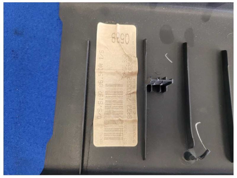 2005-2009 Ford Mustang GT Convertible Upper Dome Light Trim Cover 2542 - The Parts Farm