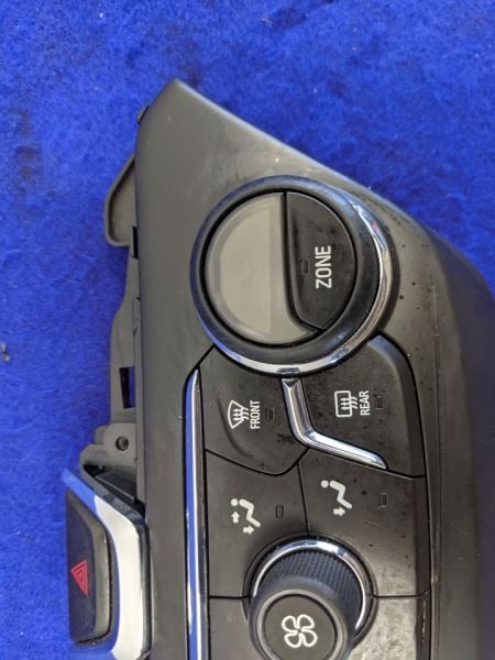 2014-2017 Chevrolet Caprice Sedan HVAC Switch Temperature Control ID 92507029 - The Parts Farm