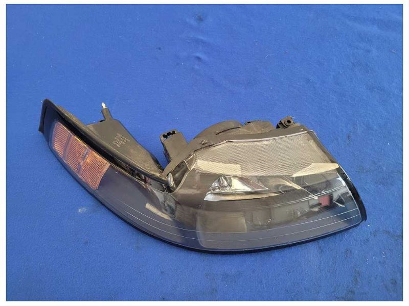 2003-2004 Ford Mustang Cobra SVT DOHC Passenger Front Headlight Lamp 2573 - The Parts Farm