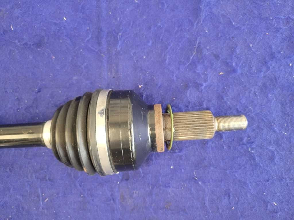 47645312
