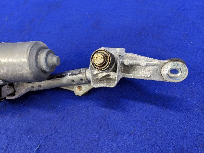 2008-2015 Cadilliac CTS-V Windshield Wiper Motor Coupe Linkage - The Parts Farm