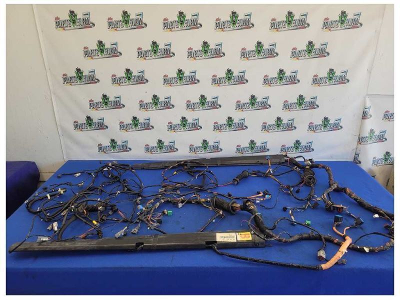 2003-2004 Mercury Marauder 4.6L 4v Body Harness Wire Plug *Broken* 2522 - The Parts Farm