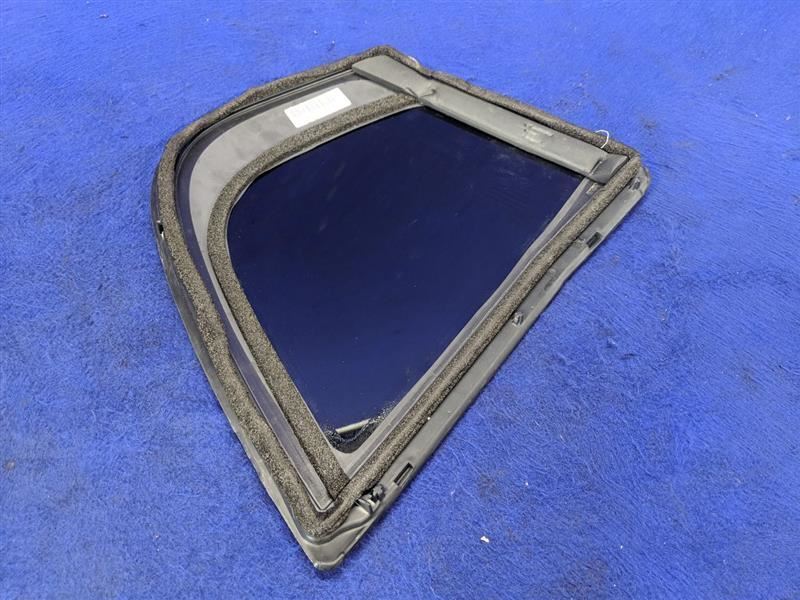 2014-2017 Chevrolet Caprice SS 6.2L Passenger Right Rear Door Vent Glass OEM - The Parts Farm