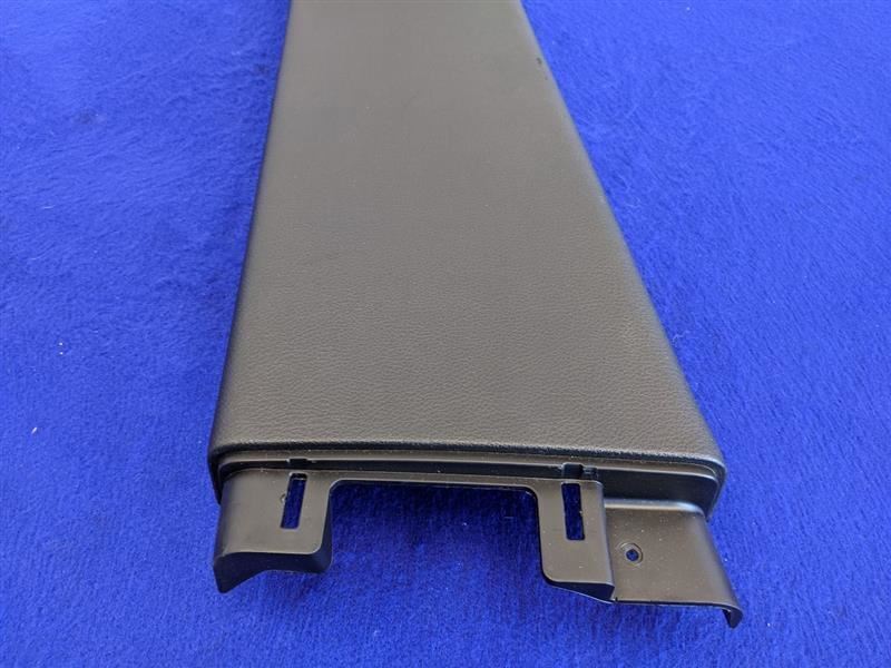 2012-2014 Jeep Grand Cherokee SRT-8 6.4L Driver Side B Pillar Molding Trim OEM - The Parts Farm
