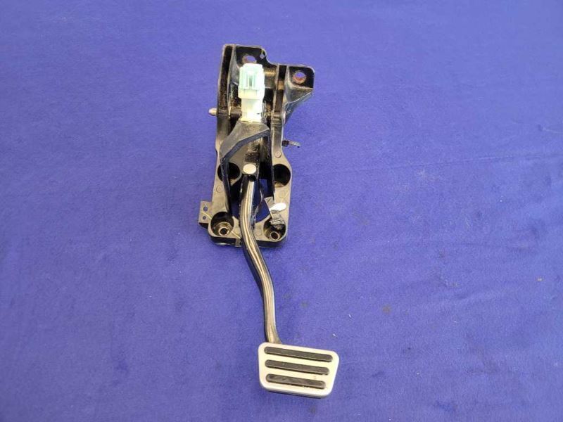 2018-2023 Ford Mustang GT S550 Pedal Cage Automatic Brake Box Transmission 2196 - The Parts Farm