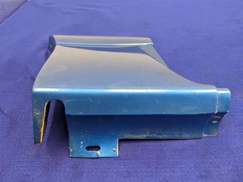 1991-1993 Ford Mustang GT 5.0L Passenger RH Front Quarter Molding Trim Repaint - The Parts Farm
